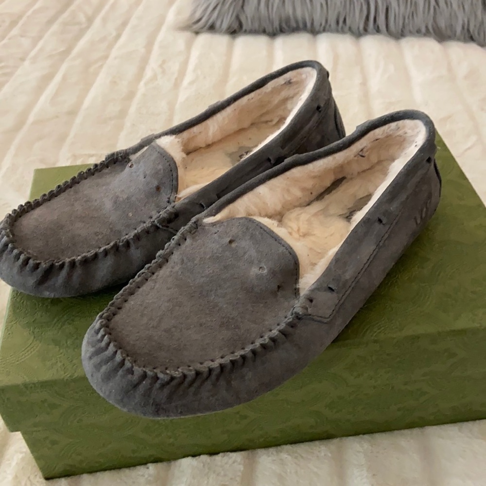 Gray UGG slippers worn but lotsa life left put your own laces in